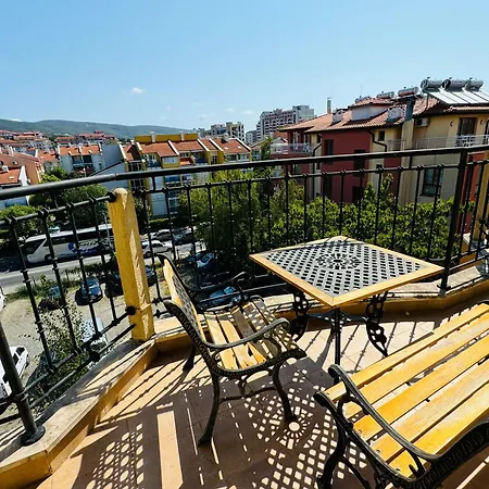 Amadeus I B31 Sunny Słoneczny Brzeg